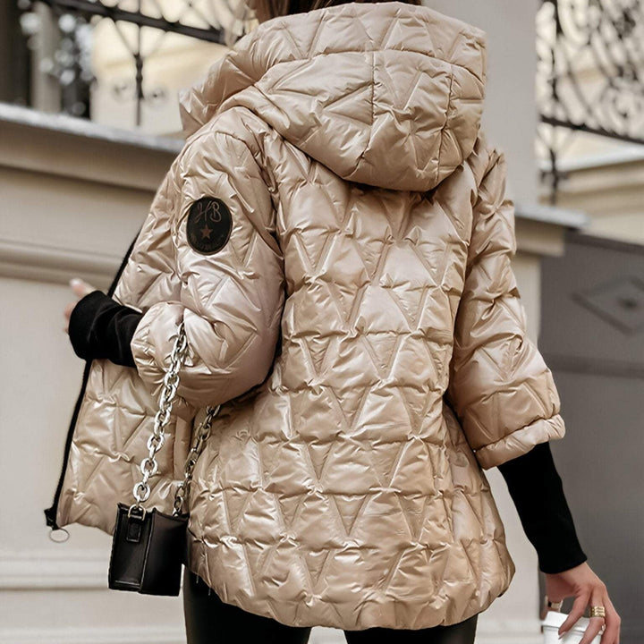 Helena – Bold Puffer
