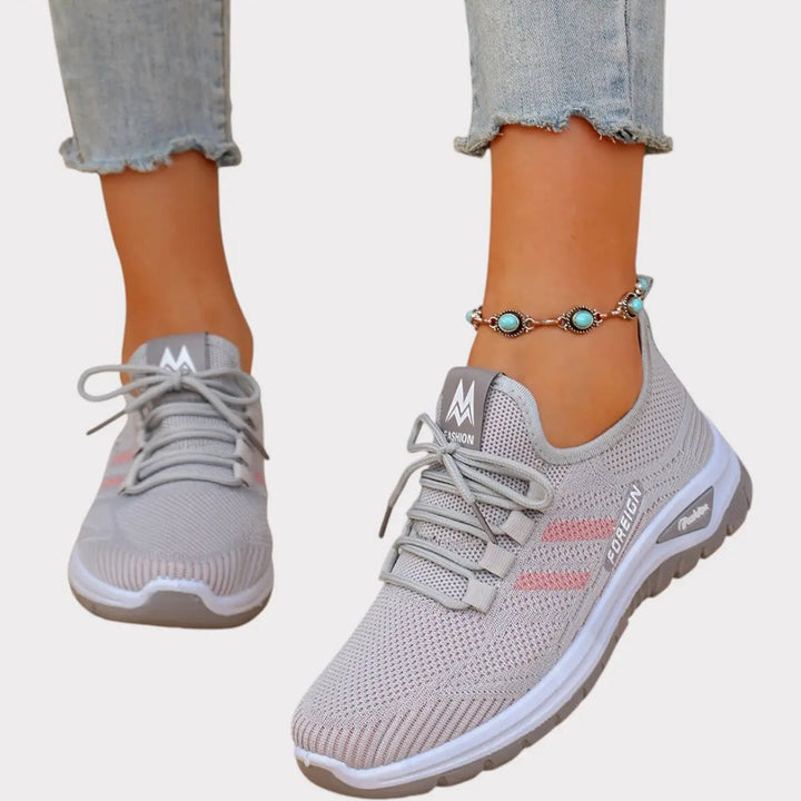 Isla – Lightweight Sneakers