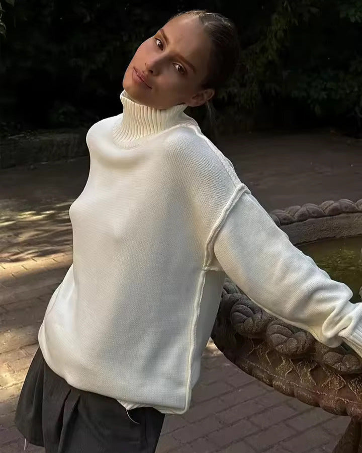 Isabella - Knitted Turtleneck
