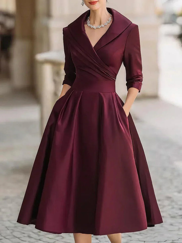 Lia – Elegant Satin Dress