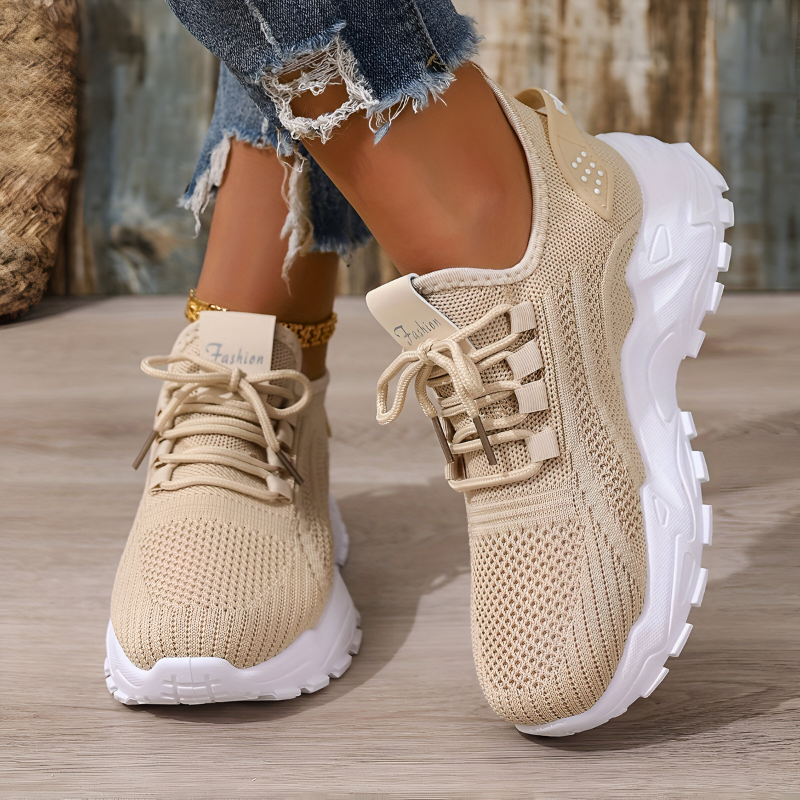 Marley – All-Day Stroll Sneakers