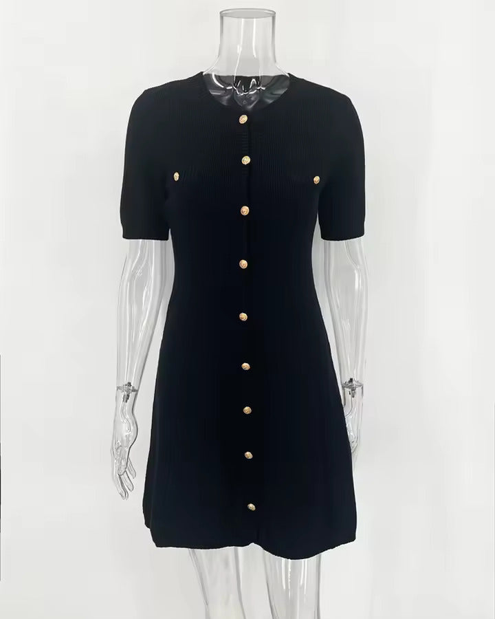 Emily – Tailored Ease for Every Day