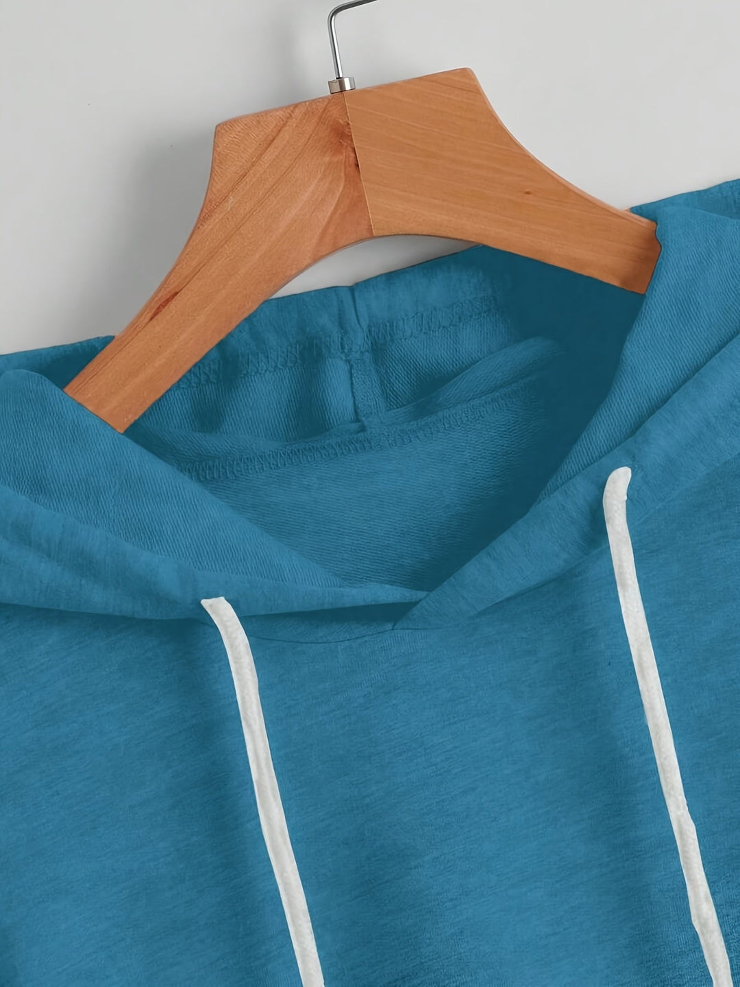 Elliot – Sleeveless Hoodie for Everyday Ease