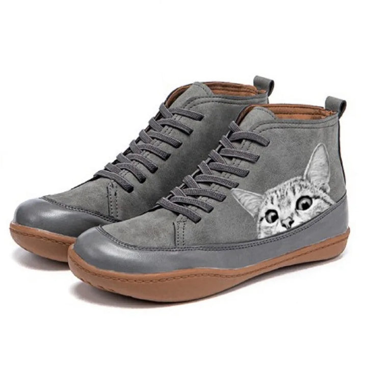 Mia – Cat-Inspired Boots