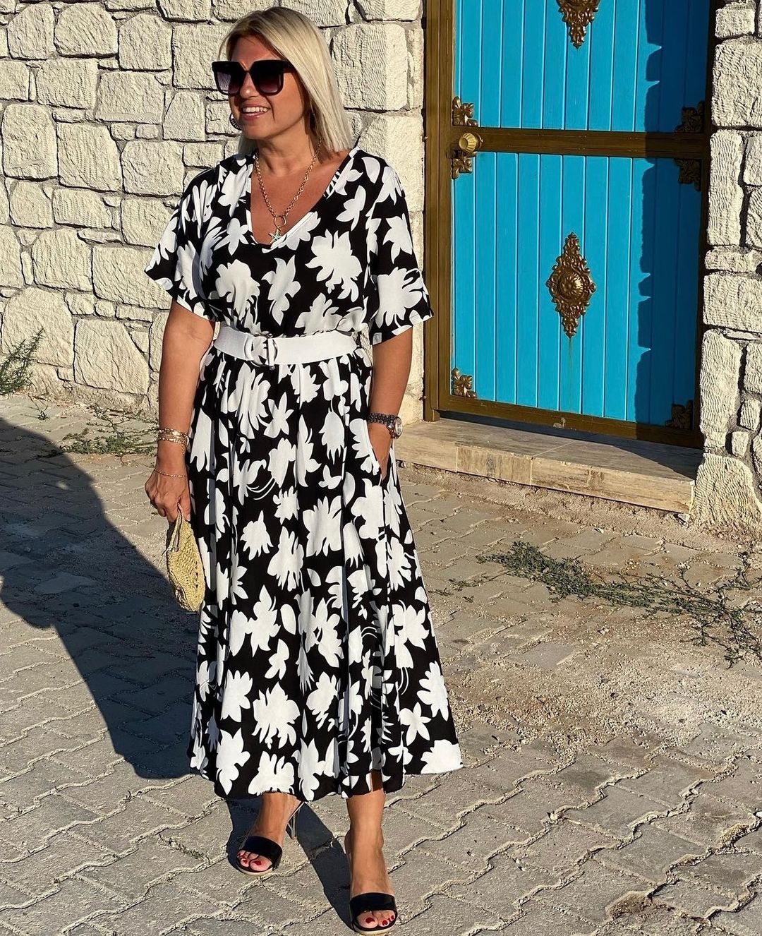 Cynthia – Soft Confidence Dress