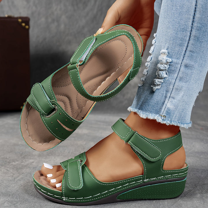 Melanie – Supportive Easy-Walk Sandals