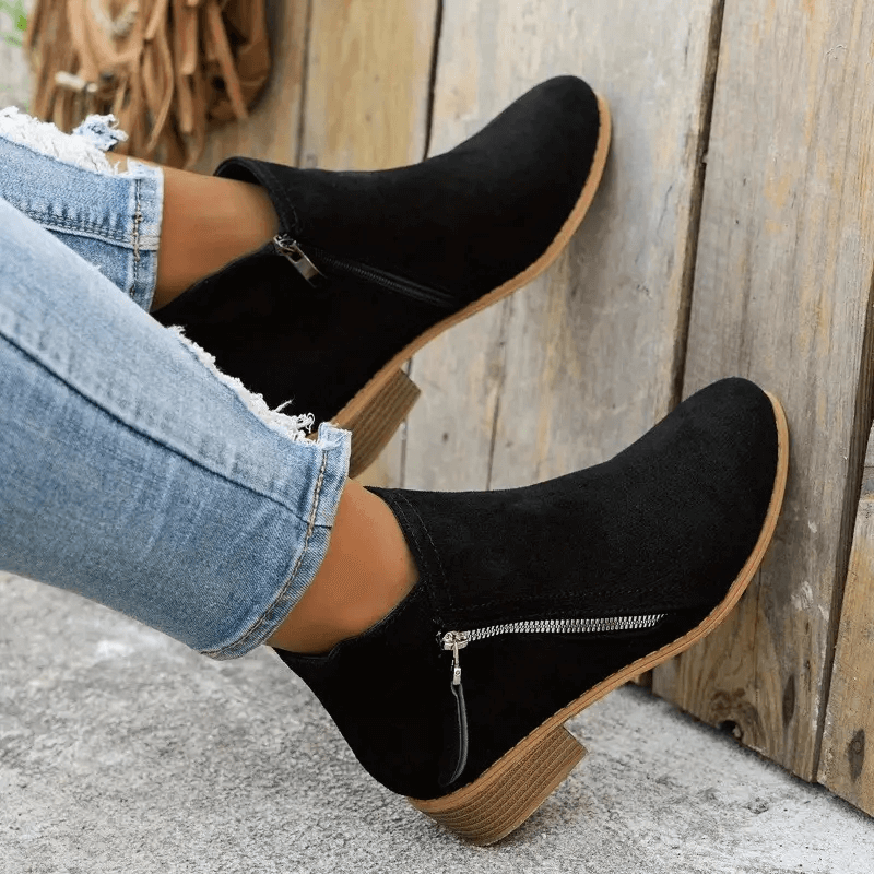 Elodie – Vintage Touch Ankle Boots