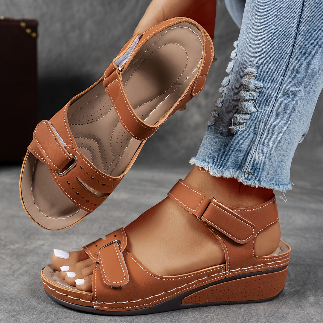 Melanie – Supportive Easy-Walk Sandals