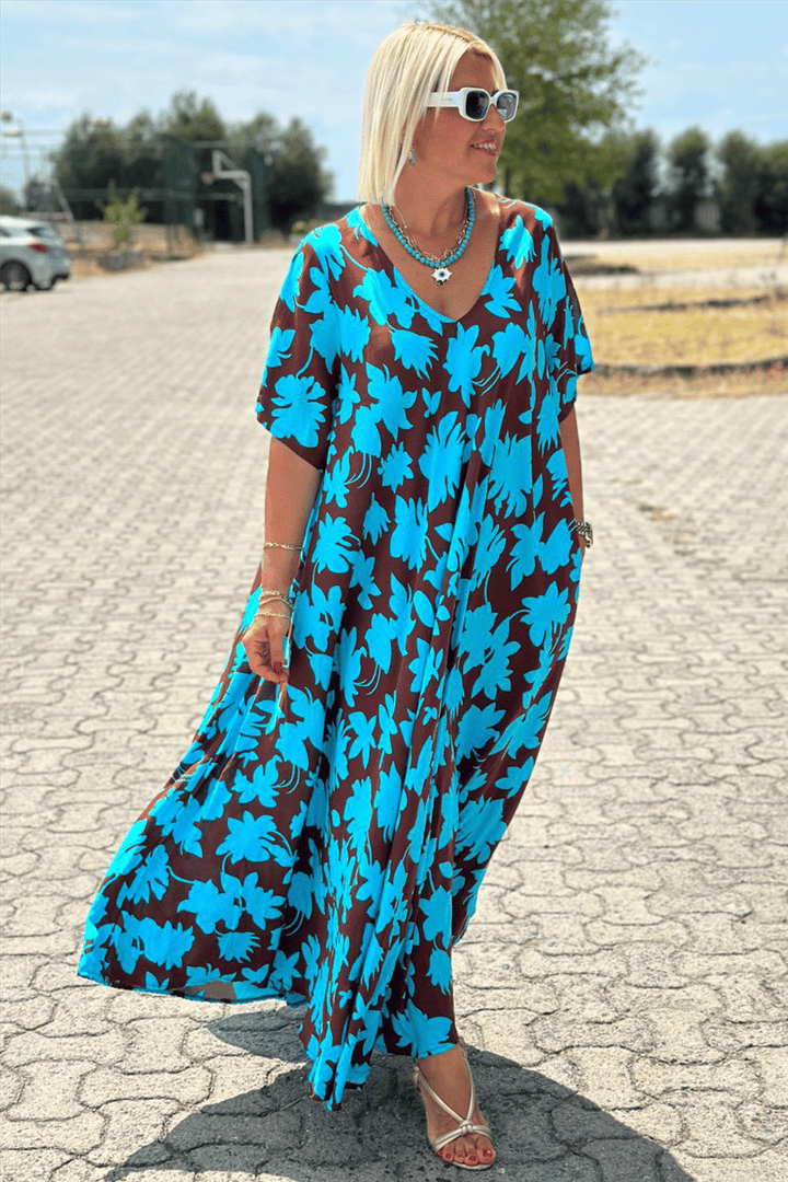 Cynthia – Soft Confidence Dress