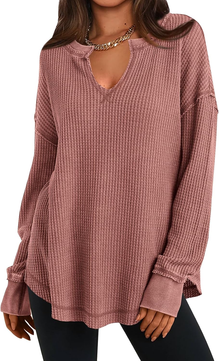 Cyrine – Textured Charm Pullover