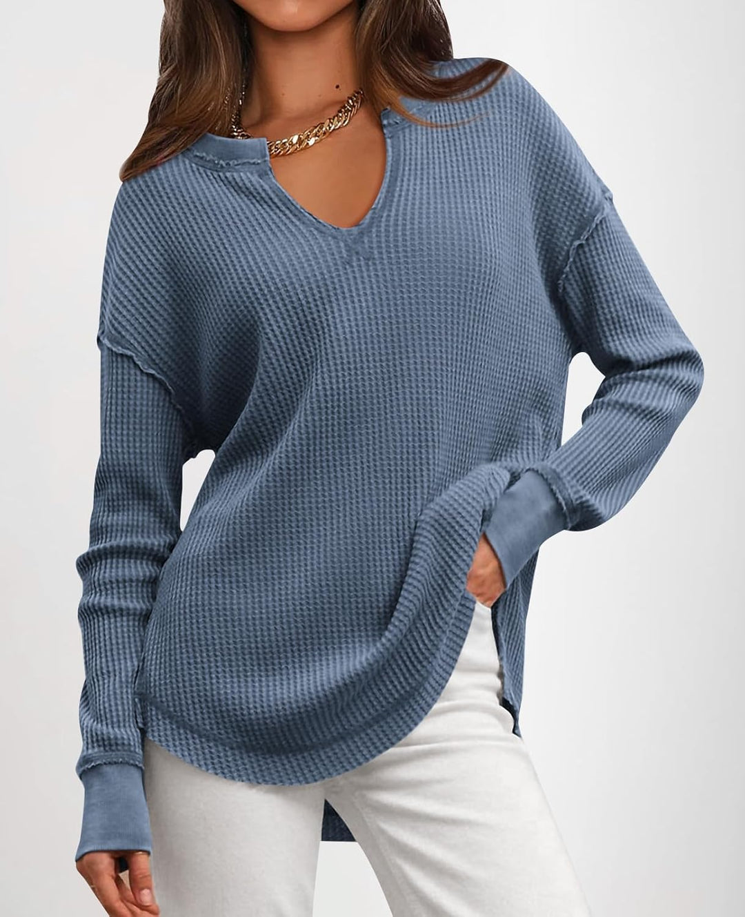 Cyrine – Textured Charm Pullover