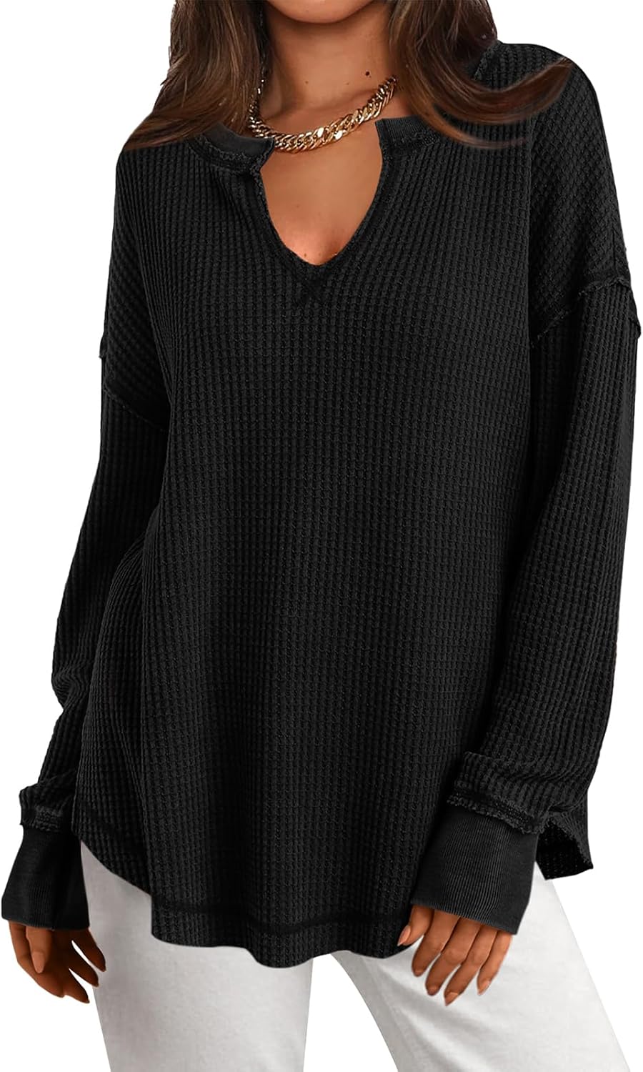 Cyrine – Textured Charm Pullover