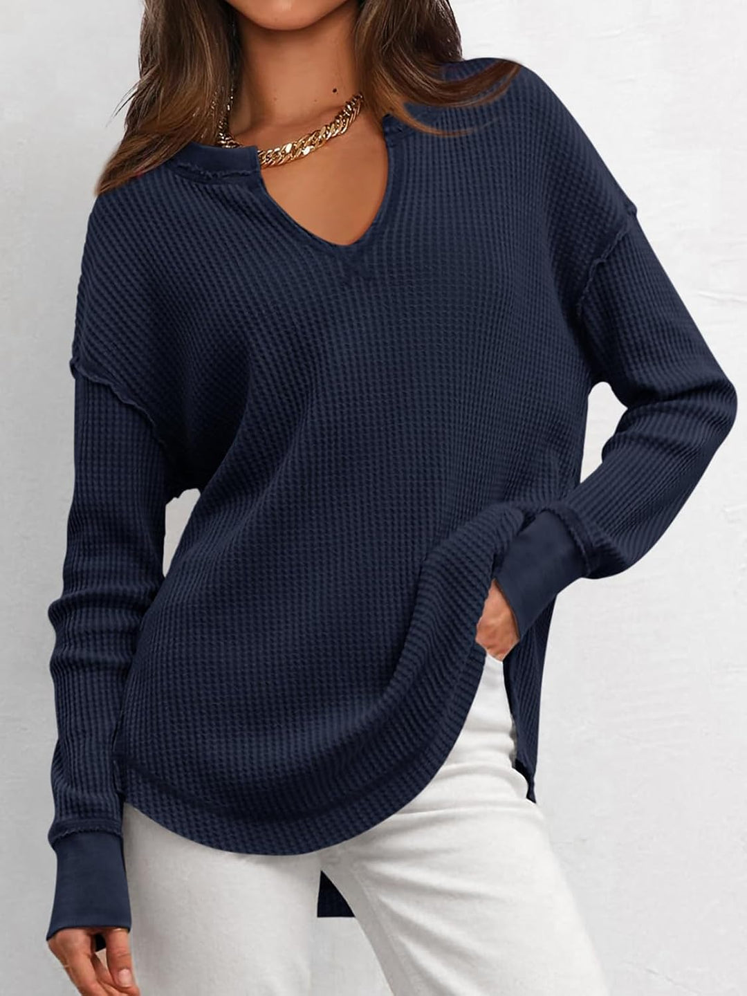 Cyrine – Textured Charm Pullover