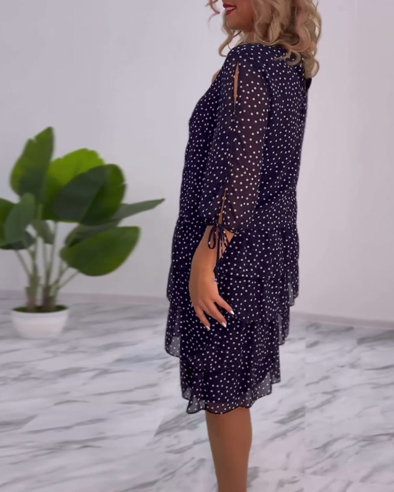 Lila – The Effortless Polka Dot Dress
