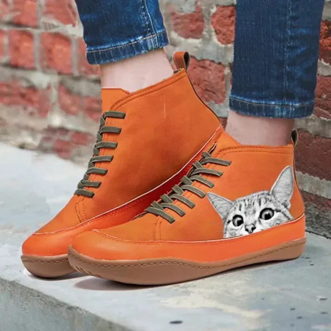Mia – Cat-Inspired Boots