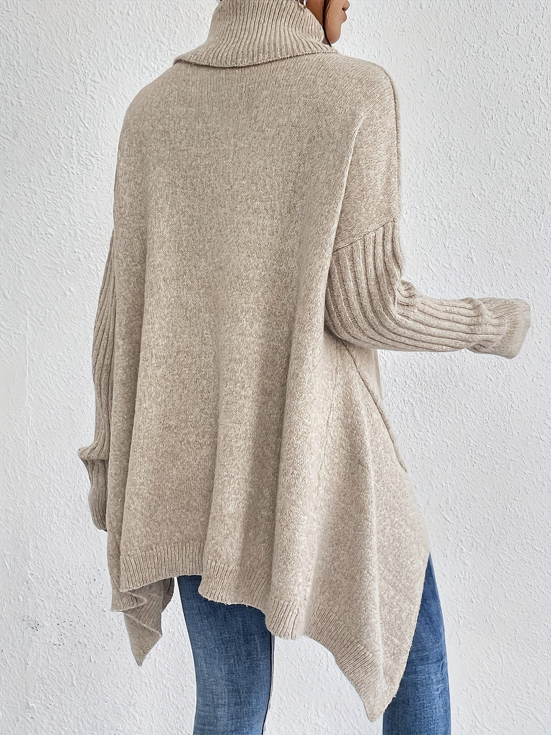 Audrey – Effortless Elegance Sweater