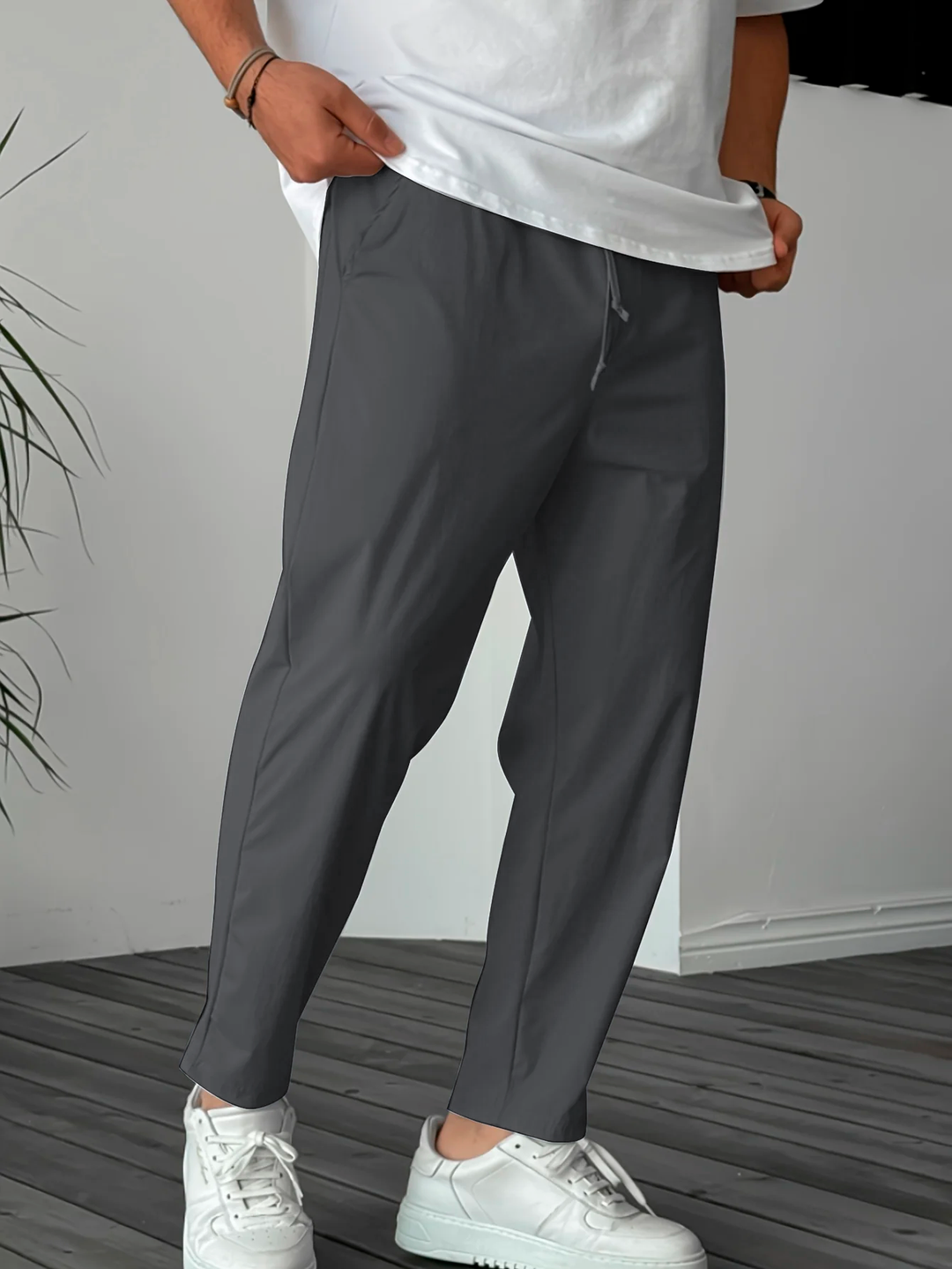 Elliot – Tapered Drawstring Trousers