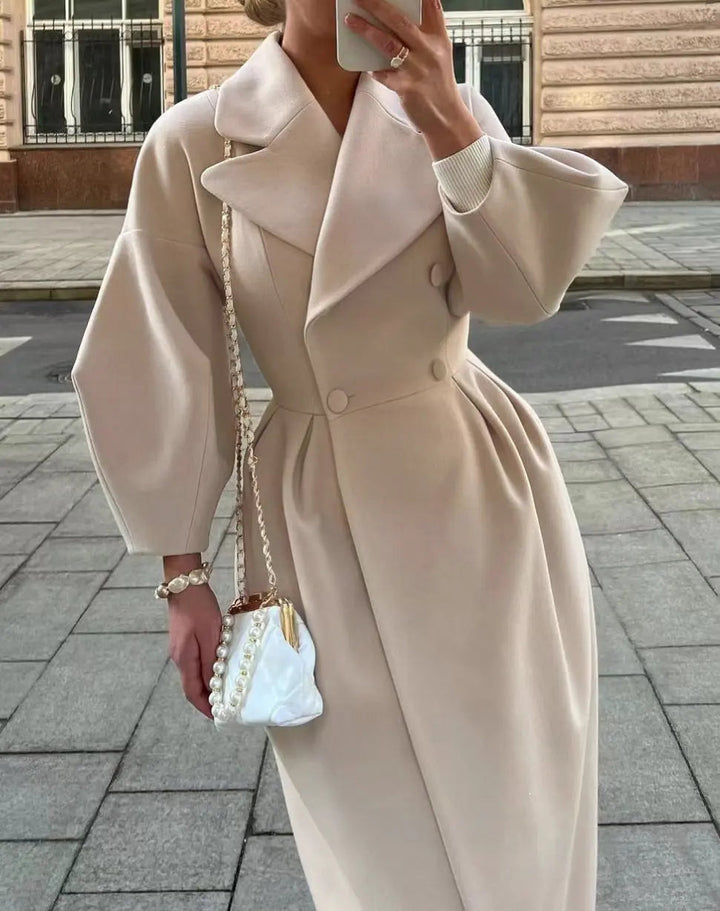 Victoria – Royal Elegance Maxi Coat