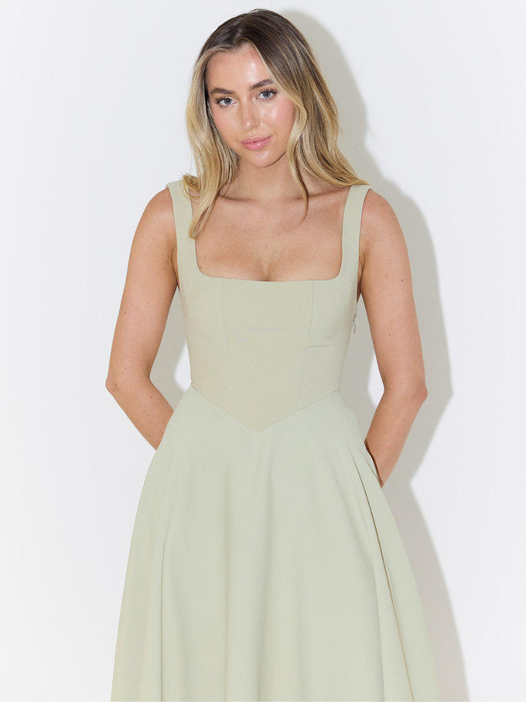 Ailis – The Midi Occasion Dress
