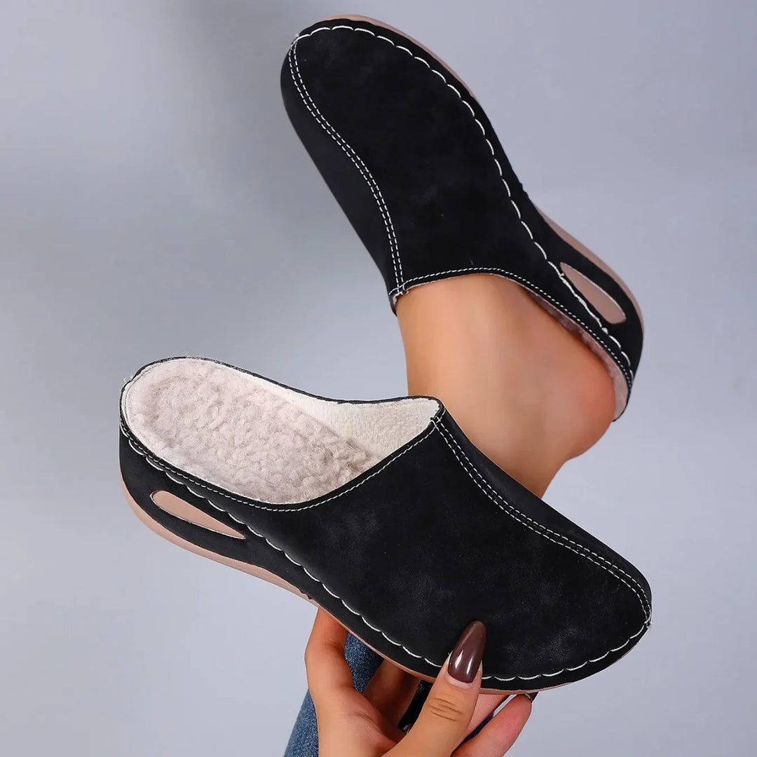 Hannah – Cozy Slip-On Home Slippers