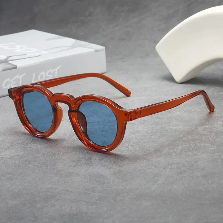 Gavin – Retro-Modern Statement Shades