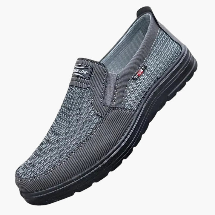 Neil – Slip-On Shoes With Everyday Edge