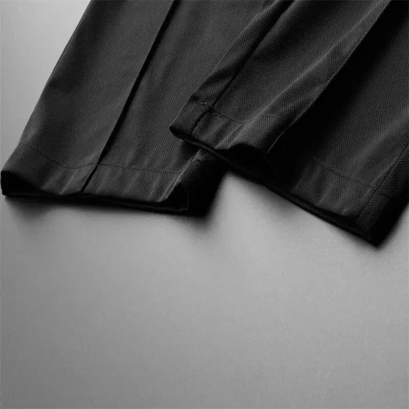 Logan – Luxe Layers, Effortless Ease