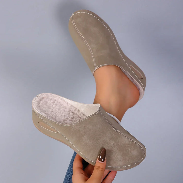 Hannah – Cozy Slip-On Home Slippers