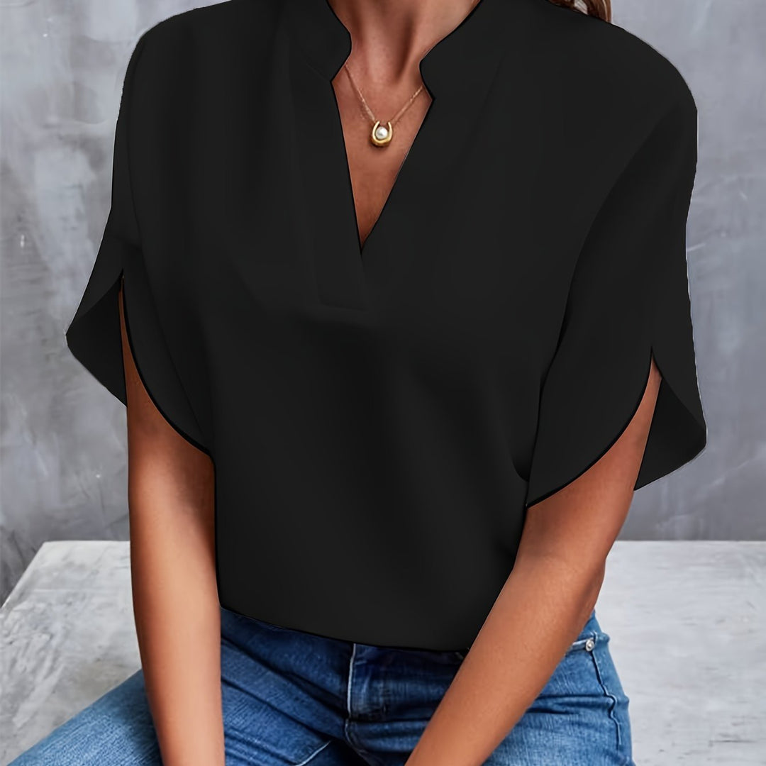 Grace – Everyday V-Neck Blouse