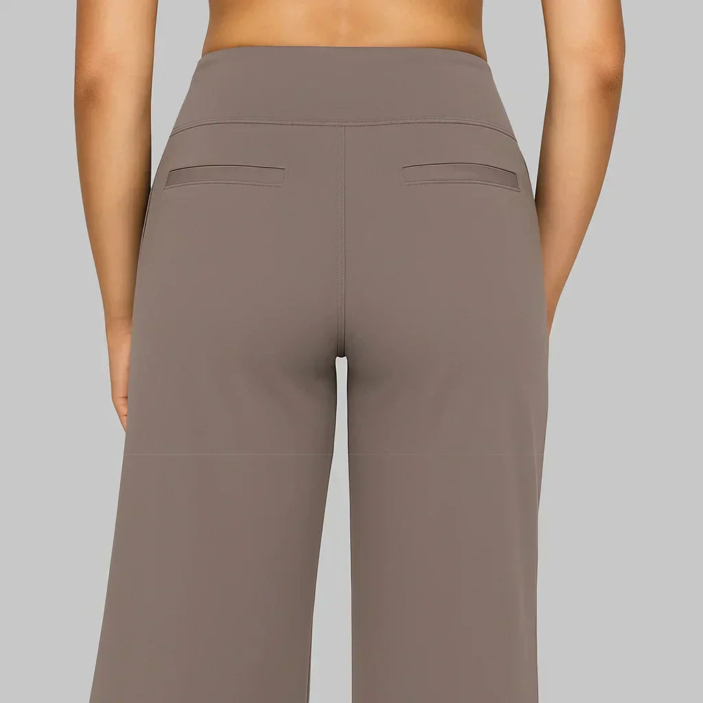 Calista – Elegant Straight-Leg Pants