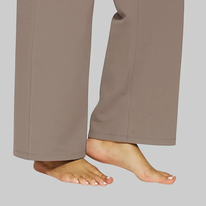 Calista – Elegant Straight-Leg Pants