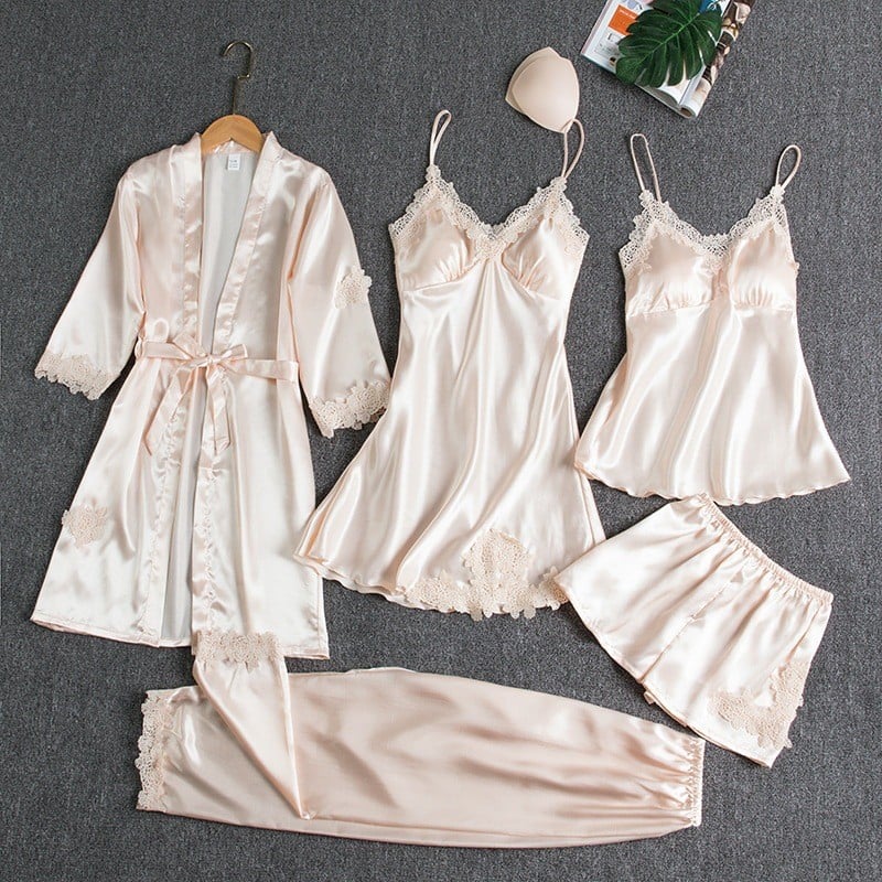Celeste – 5-Piece Nightwear Set for Soft Evenings