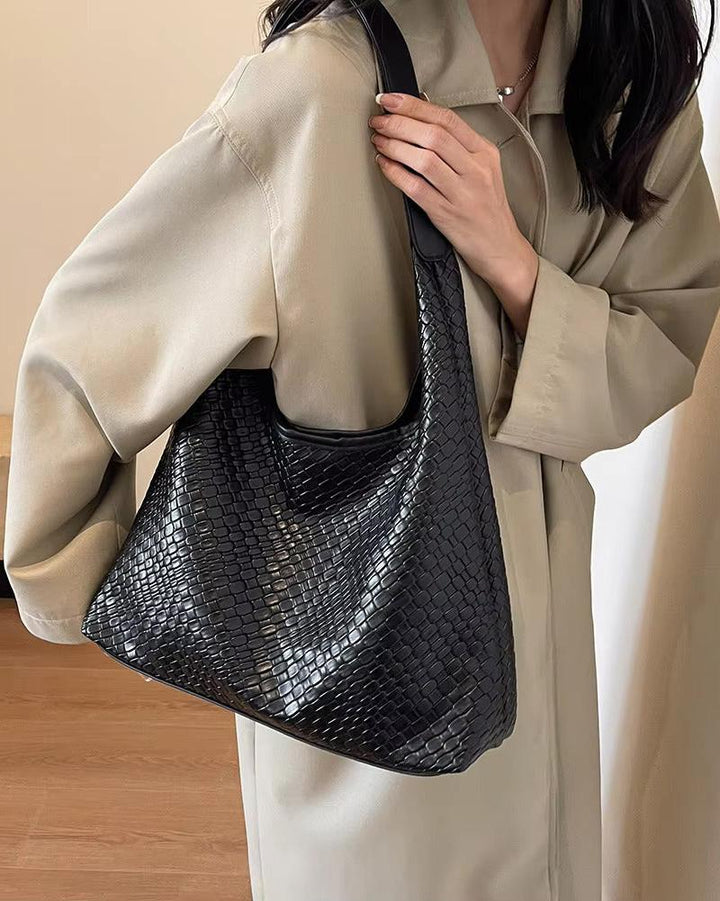 Evelyn – Textured Tote