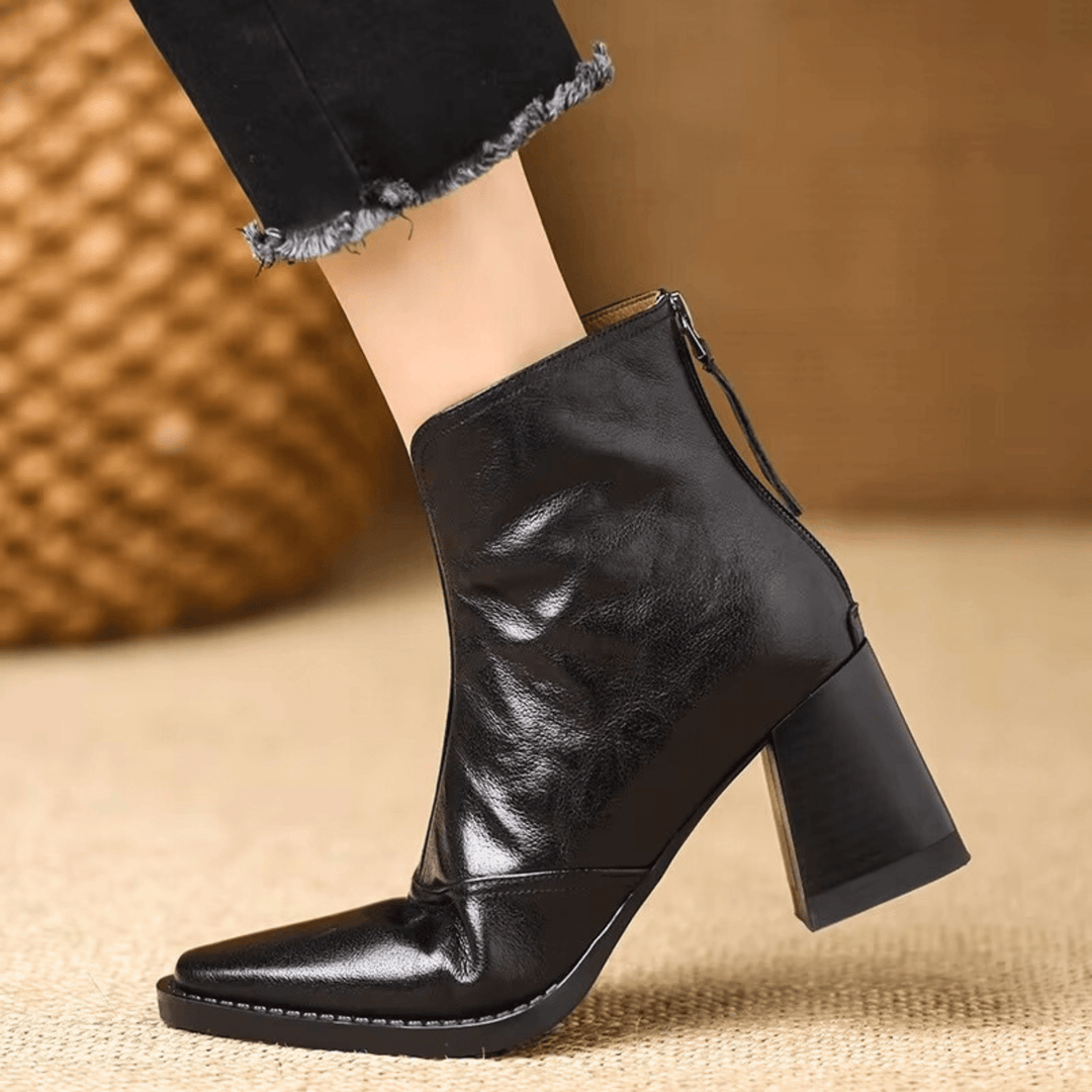 Ovelle – Elegant Ankle Boot