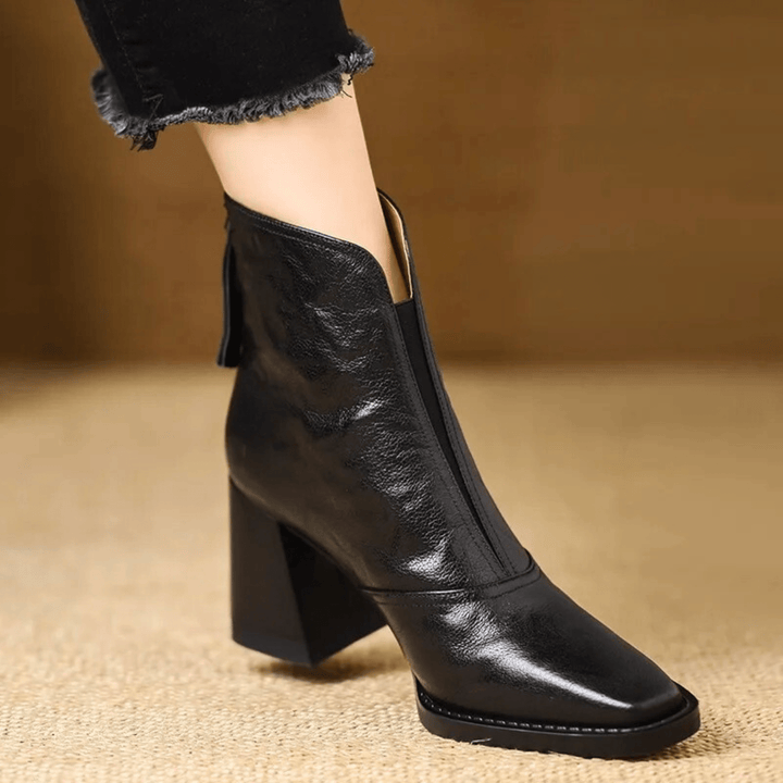 Ovelle – Elegant Ankle Boot
