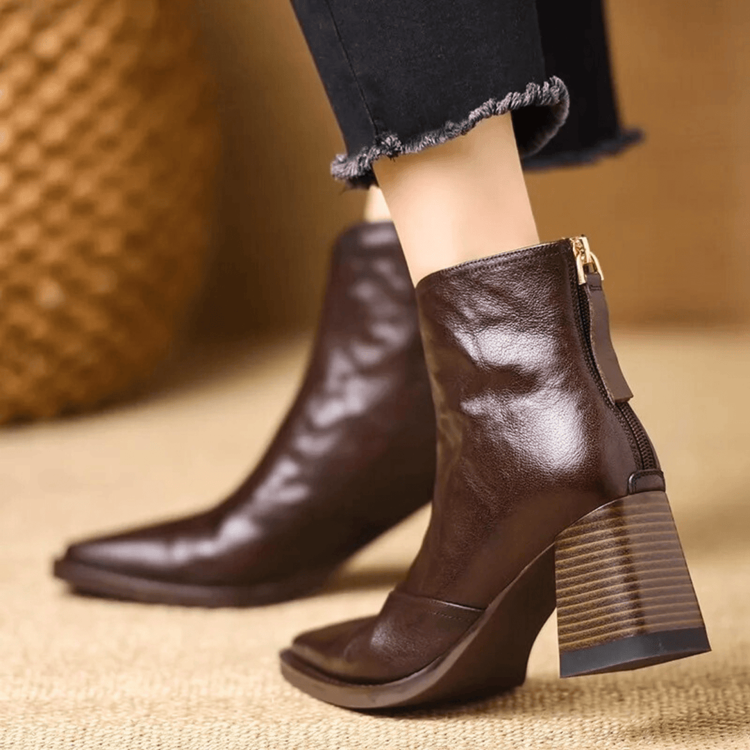 Ovelle – Elegant Ankle Boot